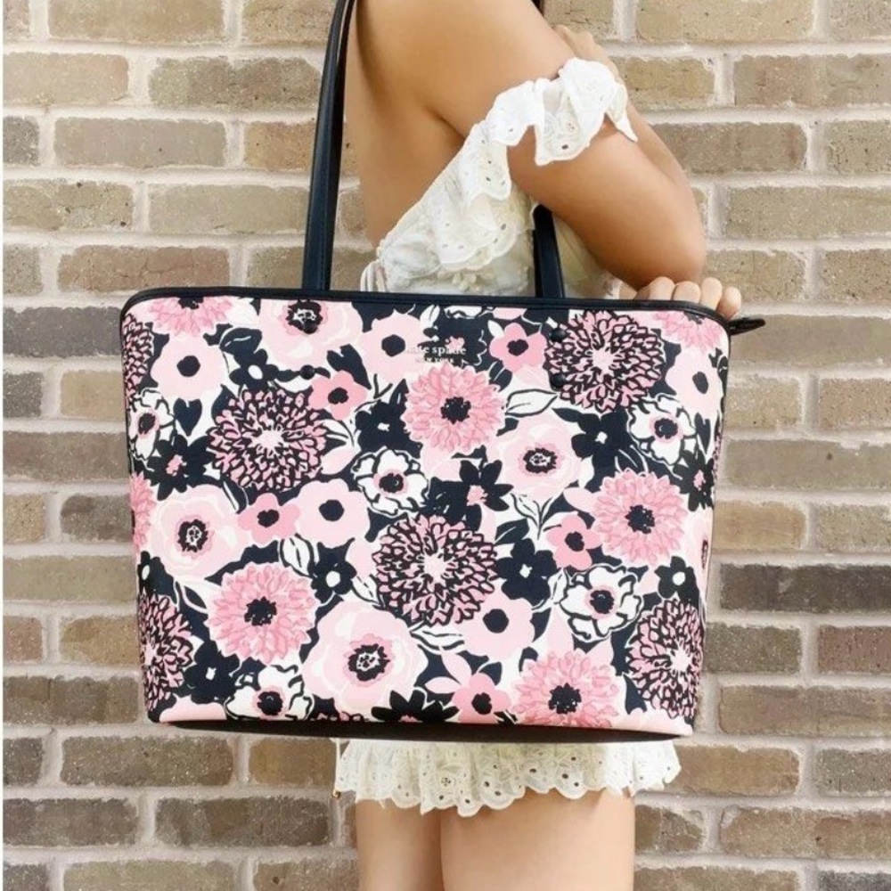 ♠️ NWT Kate Spade Floral Tote in Pink and Black Dhalia pattern w/matching wallet - Picture 7 of 7